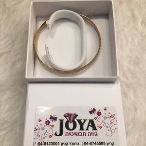 Bracelet Diamond cut golden color